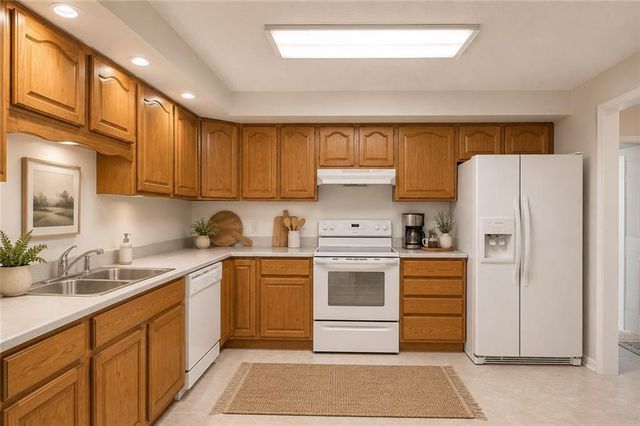 1261 SE Mill Street, Dearborn, MO 64439