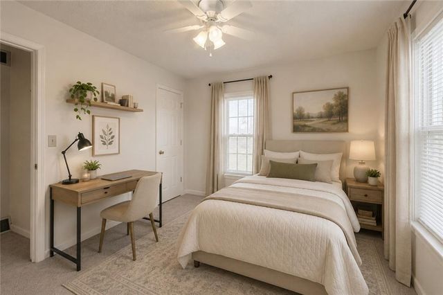 1261 SE Mill Street, Dearborn, MO 64439
