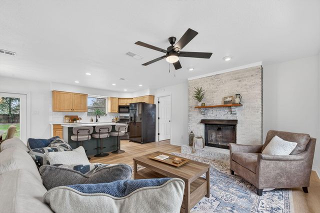 6649 Black Oak Place, Pensacola, FL 32526