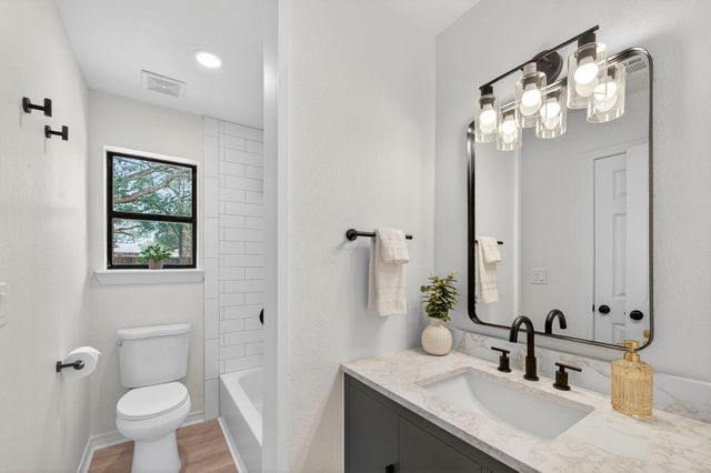 6649 Black Oak Place, Pensacola, FL 32526