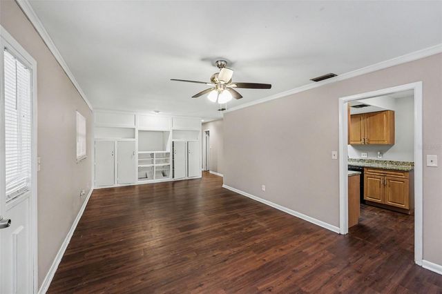14706 CARNATION DRIVE, Tampa, FL 33613