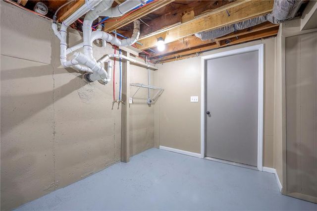 6728 Montana Court, Kansas City, KS 66111