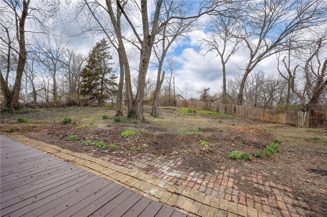 6728 Montana Court, Kansas City, KS 66111