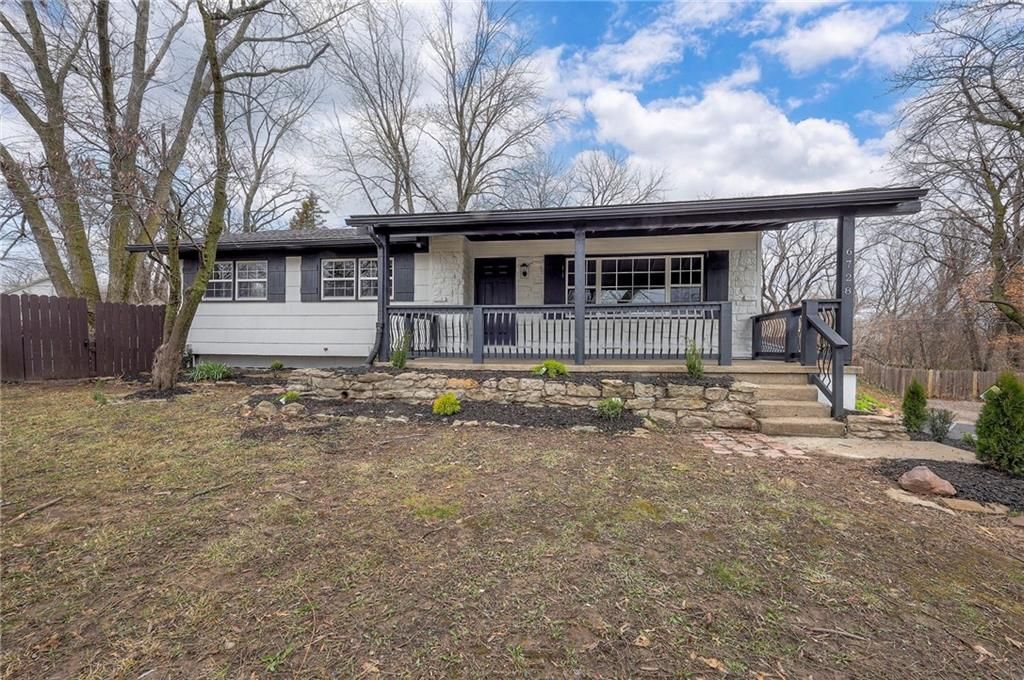 6728 Montana Court, Kansas City, KS 66111