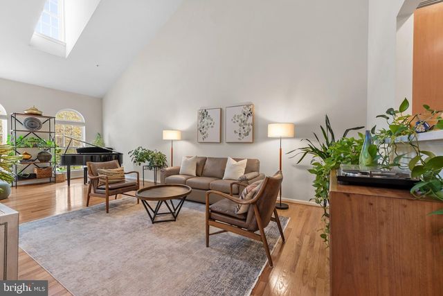 8522 MOUNTAINHOLLY DR, Pikesville, MD 21208
