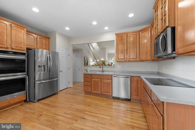 8522 MOUNTAINHOLLY DR, Pikesville, MD 21208