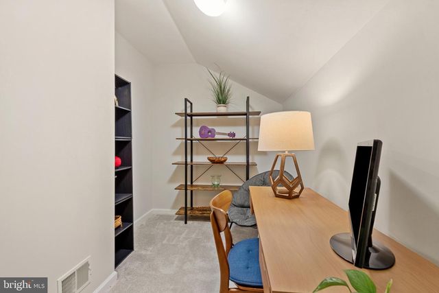 8522 MOUNTAINHOLLY DR, Pikesville, MD 21208