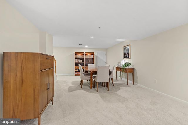 8522 MOUNTAINHOLLY DR, Pikesville, MD 21208