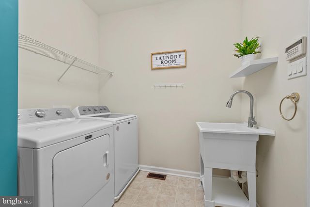 8522 MOUNTAINHOLLY DR, Pikesville, MD 21208
