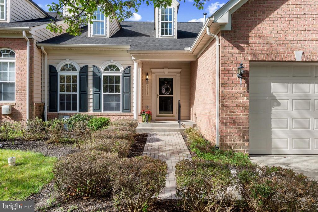 Image 1 of property listing at 8522 MOUNTAINHOLLY DR, Pikesville, MD 21208