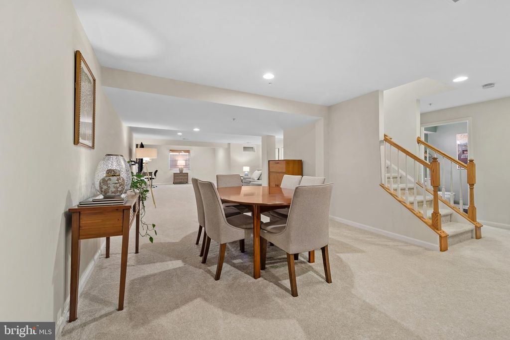 Image 46 of property listing at 8522 MOUNTAINHOLLY DR, Pikesville, MD 21208