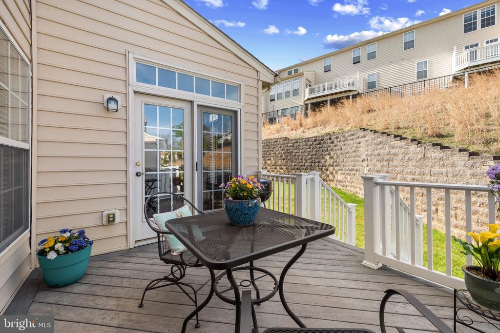 Image 57 of property listing at 8522 MOUNTAINHOLLY DR, Pikesville, MD 21208