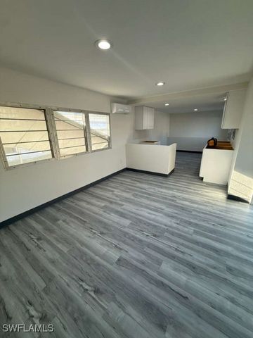 102 Amber AVE, North Fort Myers, FL 33917