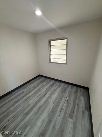 102 Amber AVE, North Fort Myers, FL 33917