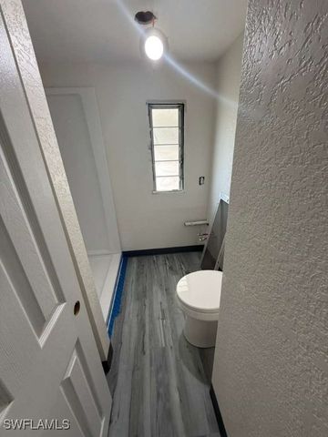 102 Amber AVE, North Fort Myers, FL 33917