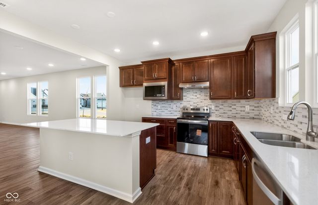 757 Daisy Street, Greenwood, IN 46143