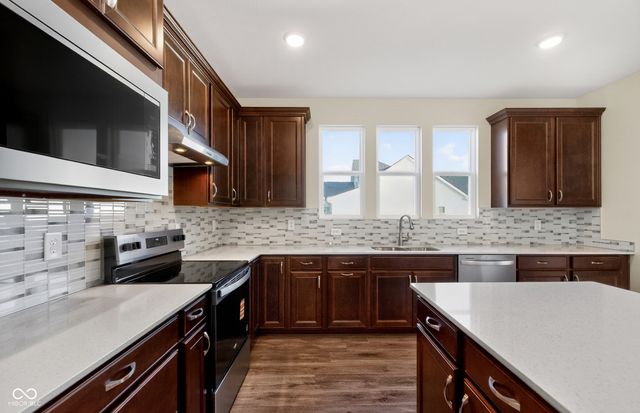 757 Daisy Street, Greenwood, IN 46143