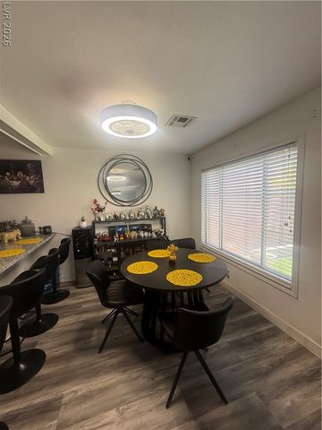 3929 Calle Esquina, Las Vegas, NV 89103