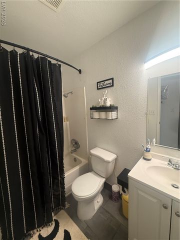 3929 Calle Esquina, Las Vegas, NV 89103