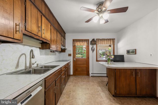 1248 POUDER RD, Sykesville, MD 21784