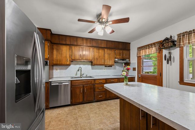 1248 POUDER RD, Sykesville, MD 21784
