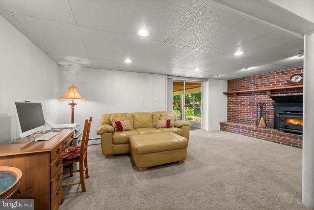 1248 POUDER RD, Sykesville, MD 21784