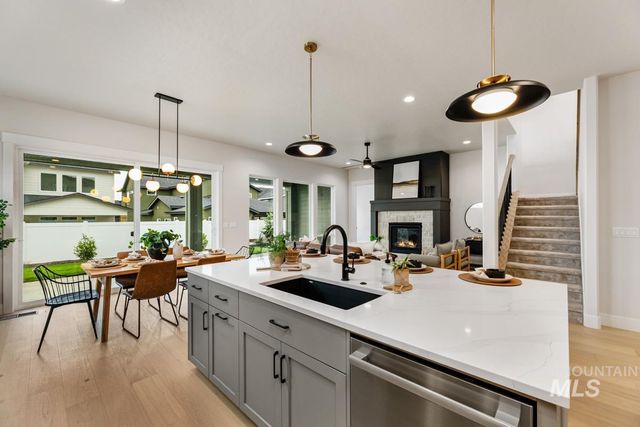 9127 W River Otter Dr, Boise, ID 83714
