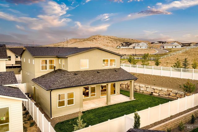 9127 W River Otter Dr, Boise, ID 83714