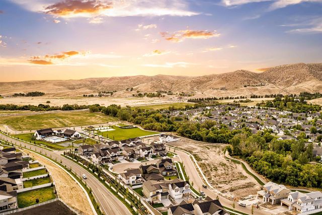 9127 W River Otter Dr, Boise, ID 83714