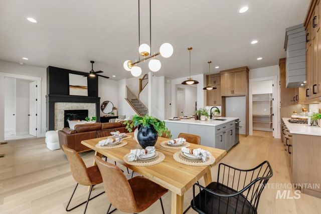 9127 W River Otter Dr, Boise, ID 83714