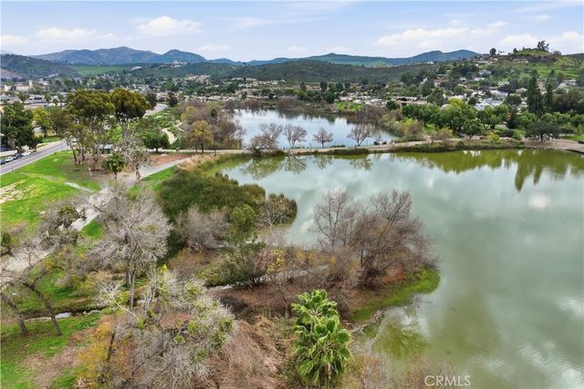 12650 Lakeshore 165, Lakeside, CA 92040