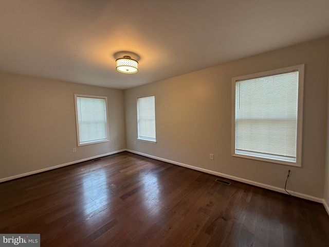 900 ARGYLE AVE, Baltimore, MD 21201