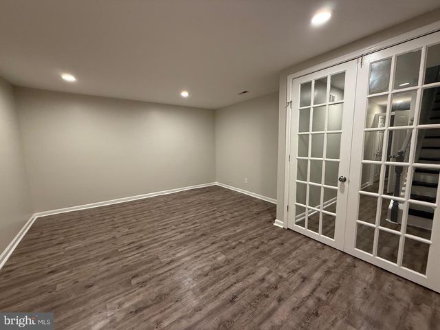 900 ARGYLE AVE, Baltimore, MD 21201