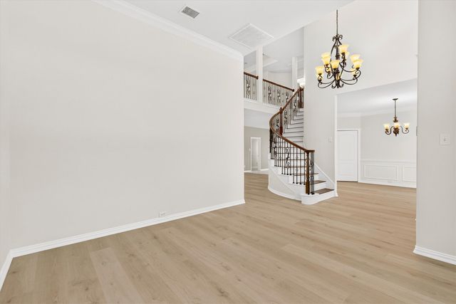 8005 Strecker Lane, Plano, TX 75025