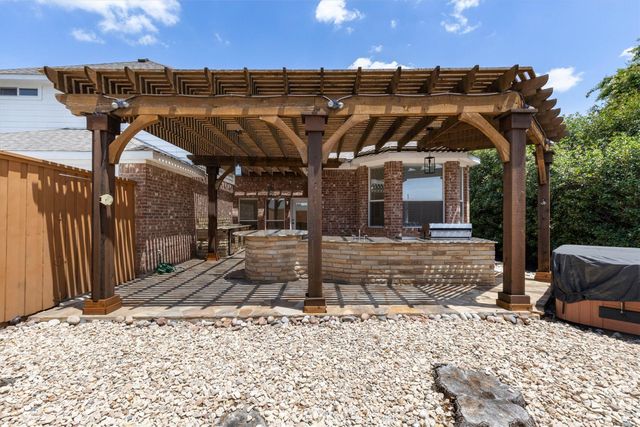 8005 Strecker Lane, Plano, TX 75025