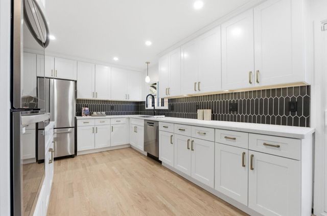 1003 Rosa Avenue, Sunnyvale, CA 94086