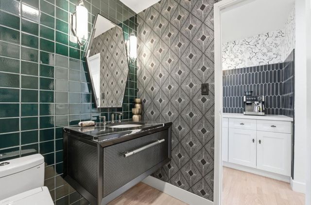 1003 Rosa Avenue, Sunnyvale, CA 94086