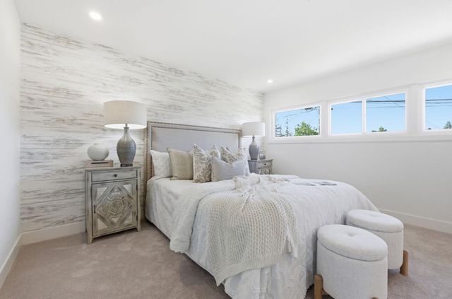 1003 Rosa Avenue, Sunnyvale, CA 94086