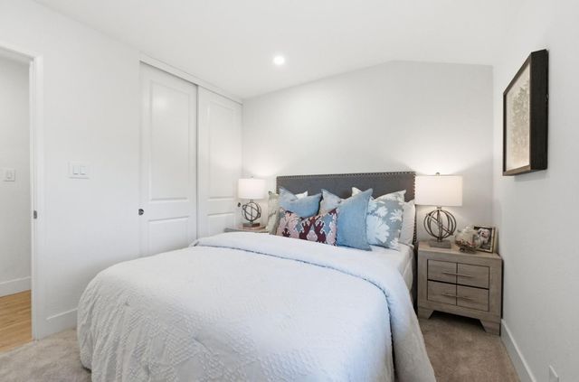 1003 Rosa Avenue, Sunnyvale, CA 94086