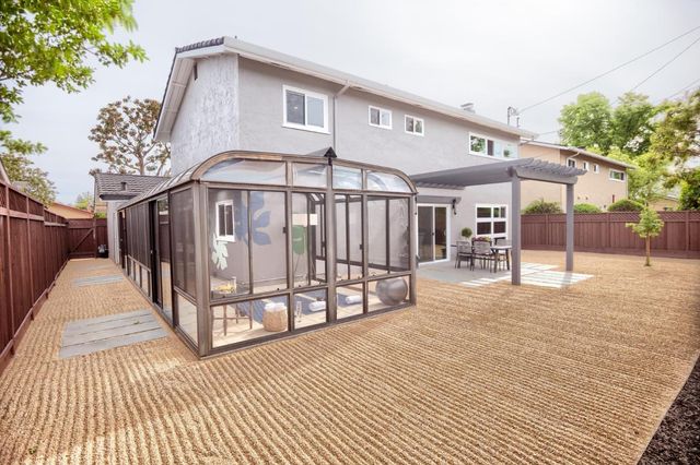 1003 Rosa Avenue, Sunnyvale, CA 94086