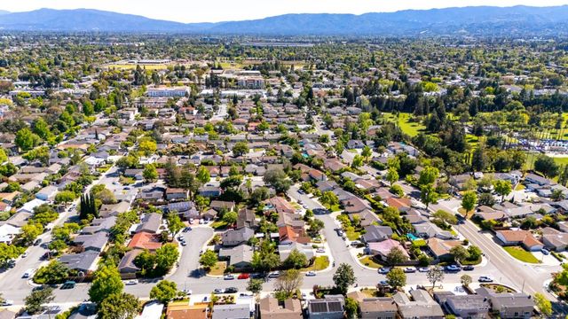 1003 Rosa Avenue, Sunnyvale, CA 94086