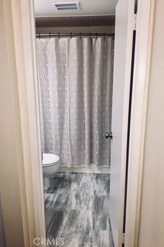 720 W 4th St 416, Long Beach, CA 90802
