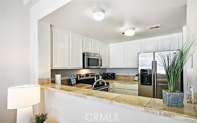 720 W 4th St 416, Long Beach, CA 90802