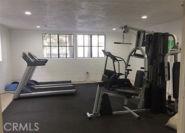 720 W 4th St 416, Long Beach, CA 90802