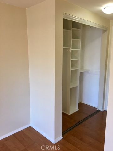 720 W 4th St 416, Long Beach, CA 90802