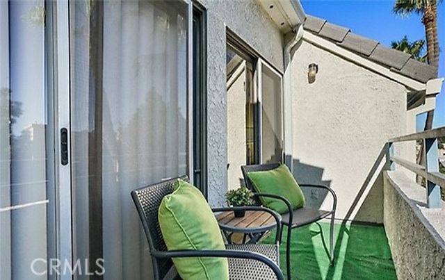 720 W 4th St 416, Long Beach, CA 90802