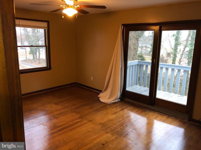 550 NW AVE, Vineland, NJ 08360