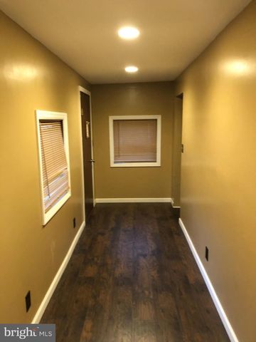 550 NW AVE, Vineland, NJ 08360