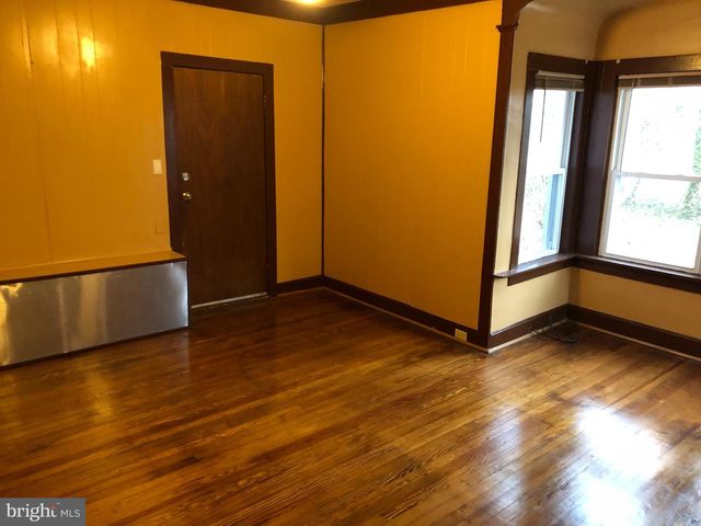 550 NW AVE, Vineland, NJ 08360