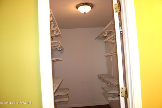 7338 Alexander Road, Olive Branch, MS 38654